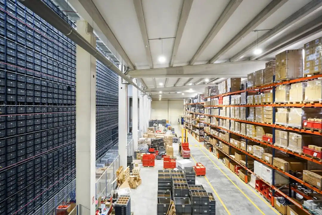 重庆恒凡达建筑工程有限公司：工业厂房防腐工程施工方案与材料选择分析