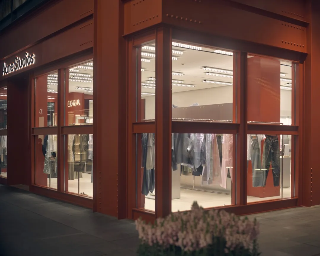重庆地区屋面防水施工技术要点与材料选型指南